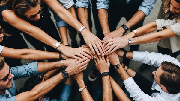 Événements corporatifs : comment organiser une journée d'équipe réussie